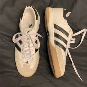 Adidas Sambas white and black